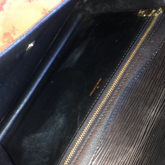 LV Epi Montaigne 23 evening clutch bag -original box + dust bag & care booklet - Picture 8 of 15